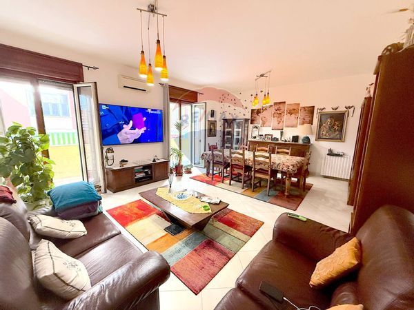 Appartamento San Benedetto, Cagliari, CA Vendita - Foto 2