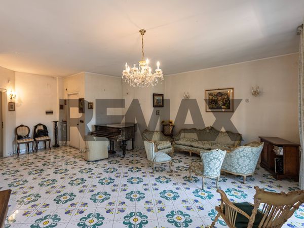 Appartamento Vomero, Napoli, NA Vendita - Foto 2