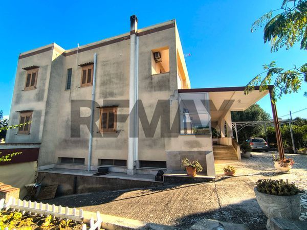 Villa singola Zona Capirro Colonna, Trani, BT Vendita - Foto 4