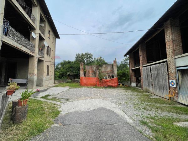 Cascina/Casale Casnate, Casnate con Bernate, CO Vendita