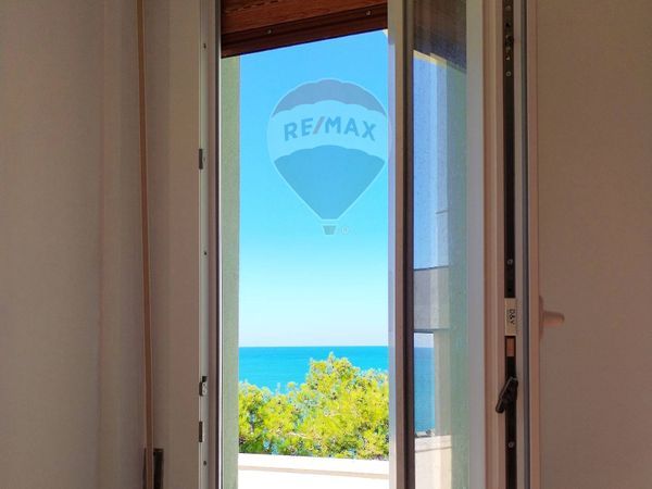 Appartamento Torrette Di Ancona, Ancona, AN Vendita - Foto 2