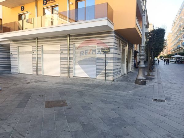 Locale Commerciale Nocera Inferiore, SA Affitto - Foto 4