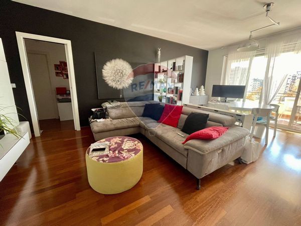 Appartamento Poggiofranco, Bari, BA Affitto