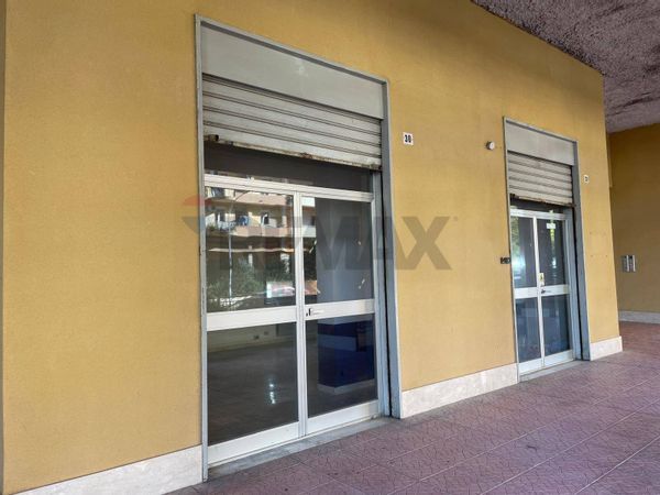 Locale Commerciale Zona Alta, Caltanissetta, CL Affitto - Foto 3