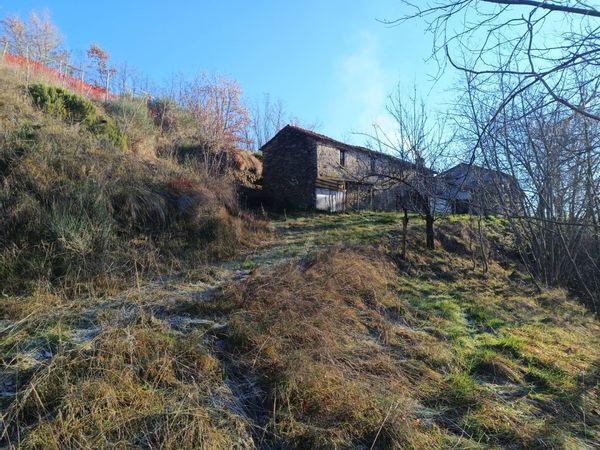 Cascina/Casale Cairo Montenotte, SV Vendita