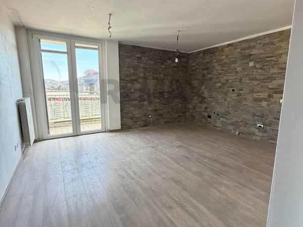 Appartamento Rebbio, Como, CO Vendita