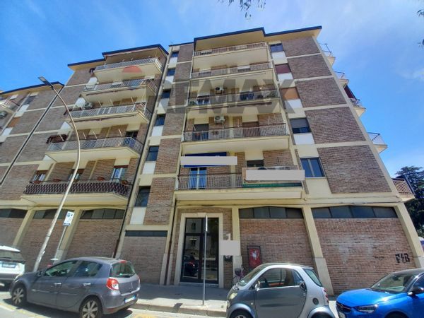 Appartamento Centro, Caserta, CE Vendita