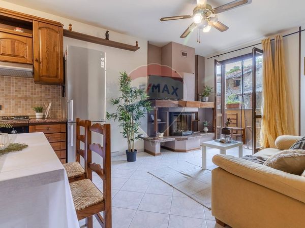 Porzione di casa Cuveglio, VA Vendita