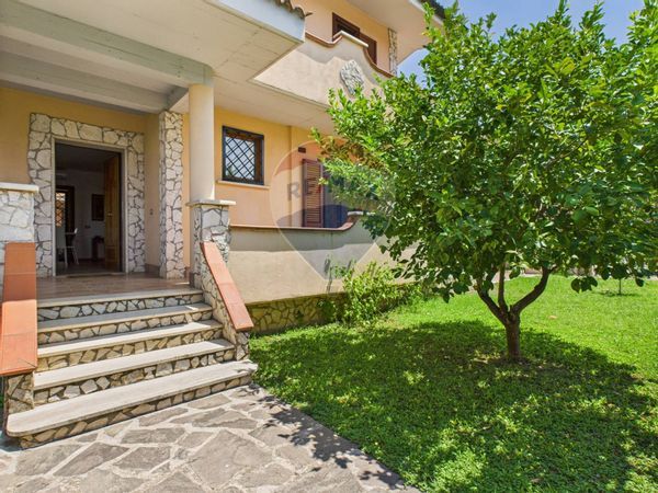 Villa singola Marco Simone, Guidonia Montecelio, RM Vendita - Foto 2