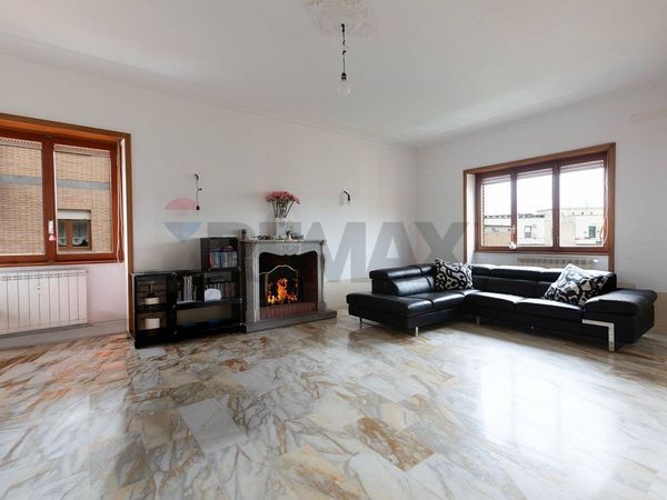 Appartamento Cappuccini, Viterbo, VT Vendita