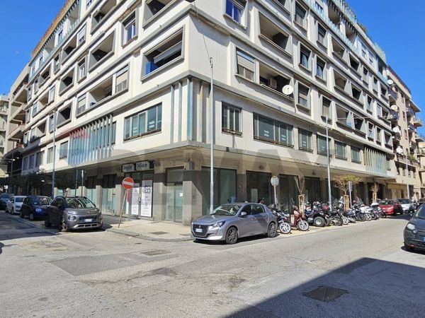 Locale Commerciale Centro, Messina, ME Vendita - Foto 3