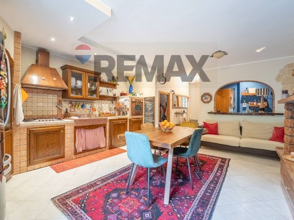 Casa Semindipendente Marco Simone, Guidonia Montecelio, RM Vendita - Foto 3