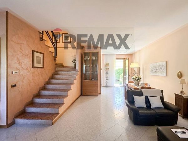 Villa a schiera Centro, Castiglione delle Stiviere, MN Vendita - Foto 3