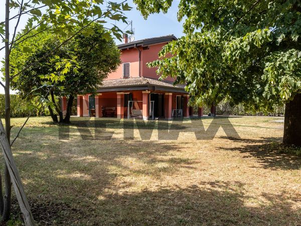 Casa Indipendente Noceto, PR Vendita
