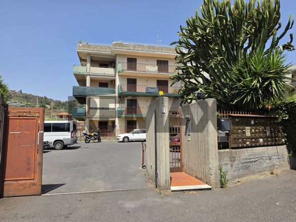 Appartamento San Nicolò, Aci Catena, CT Vendita