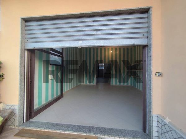 Locale Commerciale Grunuovo, Santi Cosma e Damiano, LT Affitto
