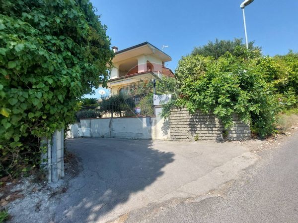 Casa Indipendente Tremensuoli, Minturno, LT Vendita