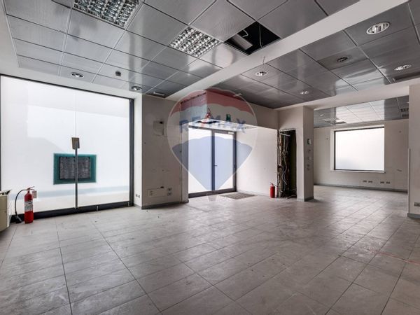 Locale Commerciale Centro Storico, Roma, RM Affitto - Foto 4