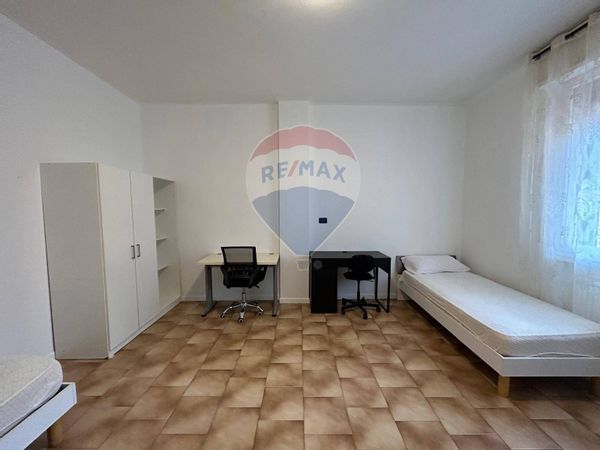 Stanza Centro storico, Ferrara, FE Affitto - Foto 4