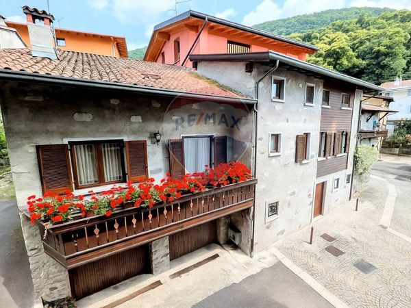 Casa Indipendente Pian Camuno, BS Vendita