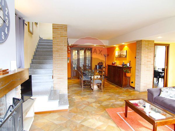 Villa singola Bizzozzero, Varese, VA Vendita - Foto 2