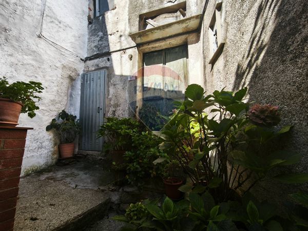 Porzione di casa Stella, SV Vendita