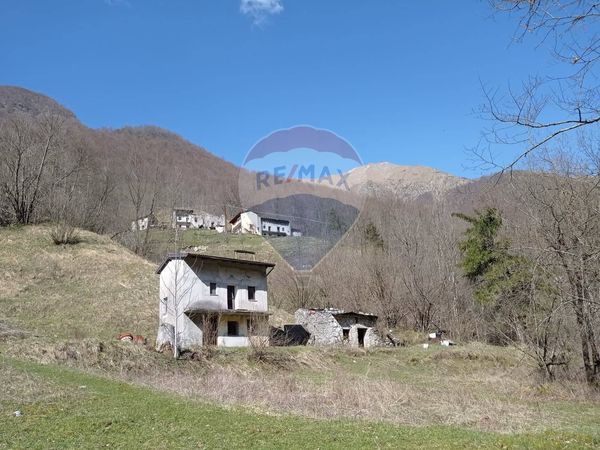 Rustico Uccea, Resia, UD Vendita