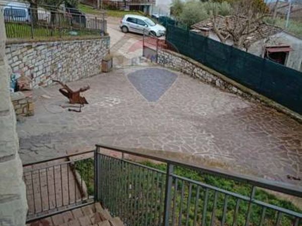 Casa Indipendente Castel Rigone, Passignano sul Trasimeno, PG Vendita - Foto 4