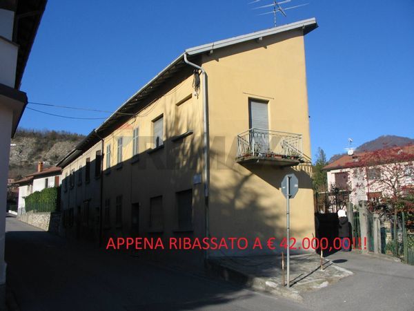 Porzione di casa Caravate, VA Vendita