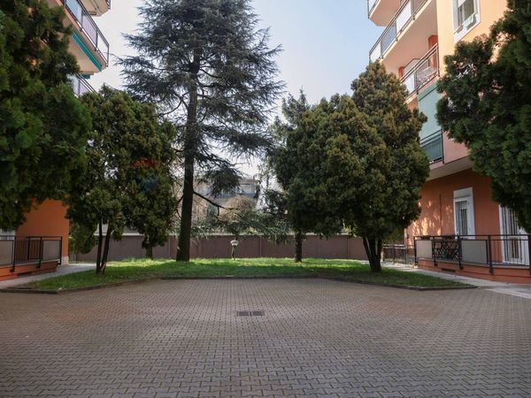 Appartamento Cesano Boscone, MI Vendita