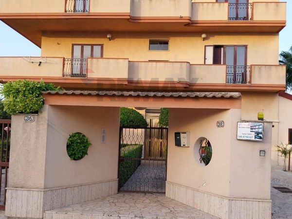 Porzione di villa Vittoria, RG Vendita