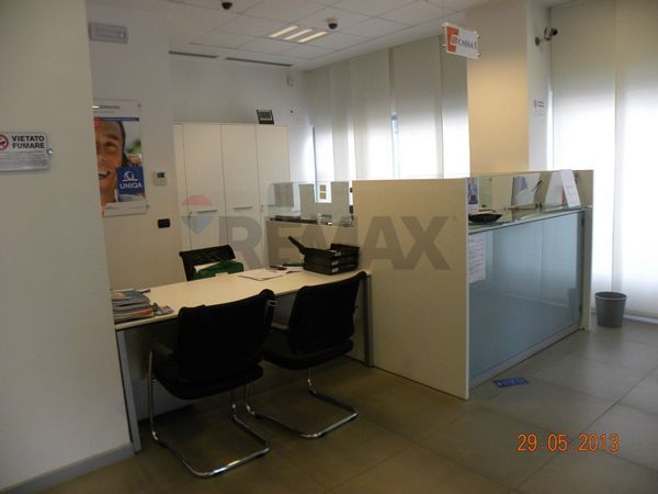 Locale Commerciale Centro storico, Rimini, RN Affitto - Foto 2