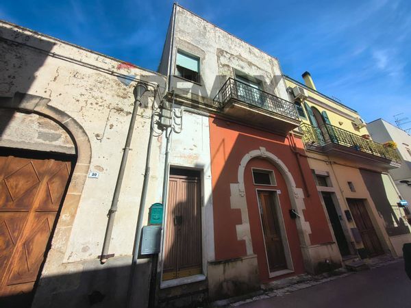 Casa Indipendente Aradeo, LE Vendita