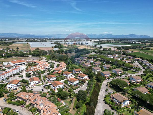 Villa a schiera Bella Farnìa, Sabaudia, LT Vendita