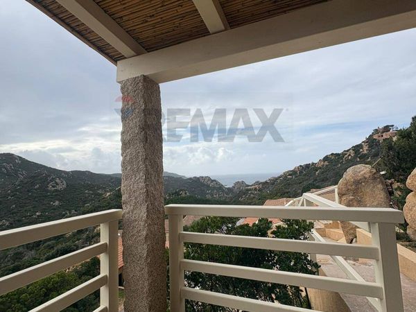 Villa o villino Costa Paradiso, Trinità d'Agultu e Vignola, SS Vendita