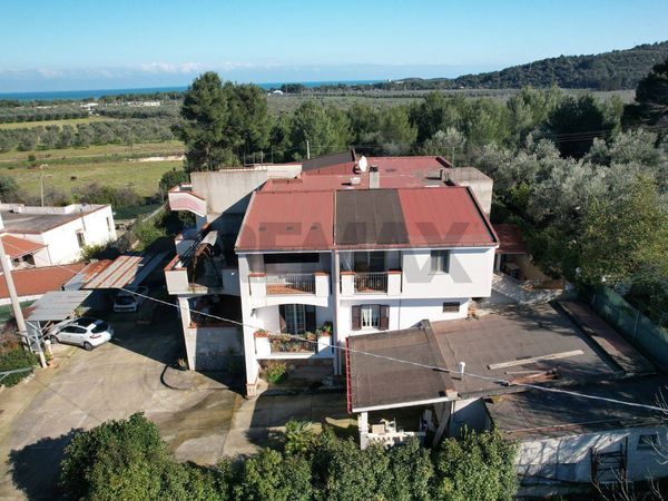 Appartamento Periferia, Vieste, FG Vendita