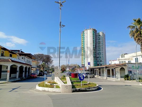 Porzione di villa Villaggio Coppola Pinetamare, Castel Volturno, CE Vendita - Foto 2