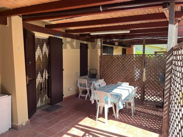 Appartamento Zona Pinus Village, Pula, CA Vendita