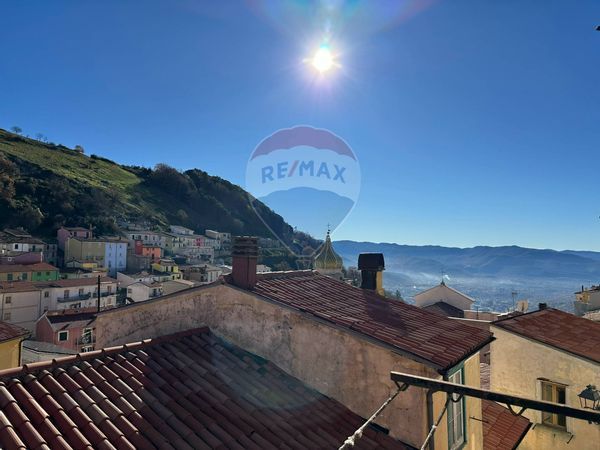 Casa Semindipendente Miranda, IS Vendita