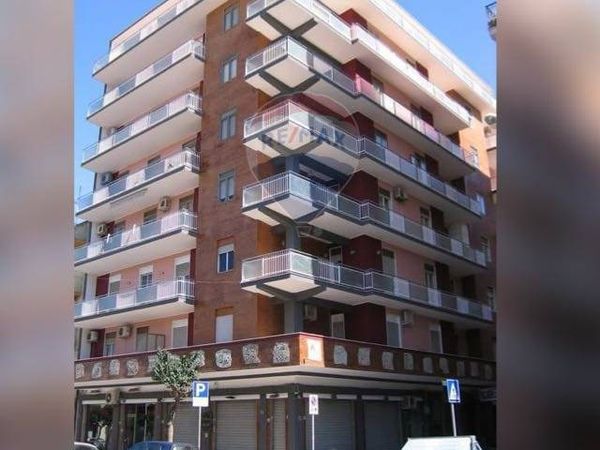 Locale Commerciale Caltagirone, CT Affitto - Foto 2