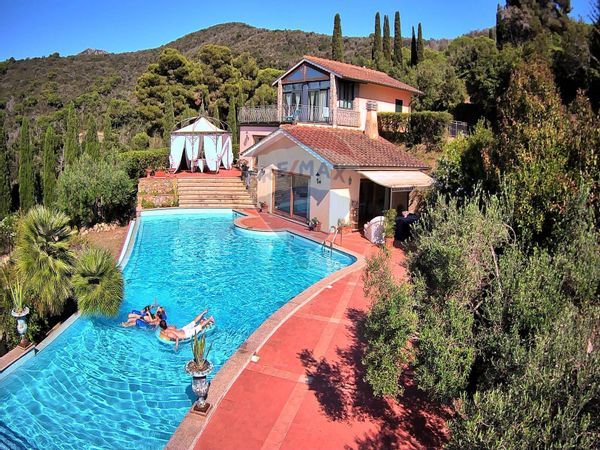 Villa singola Portoferraio, LI Vendita