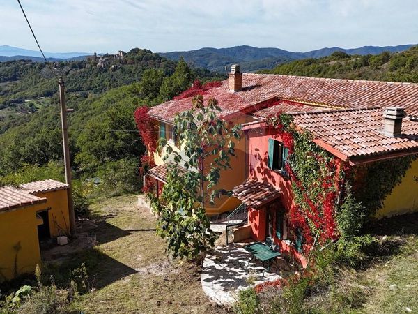 Cascina/Casale Preggio, Umbertide, PG Vendita