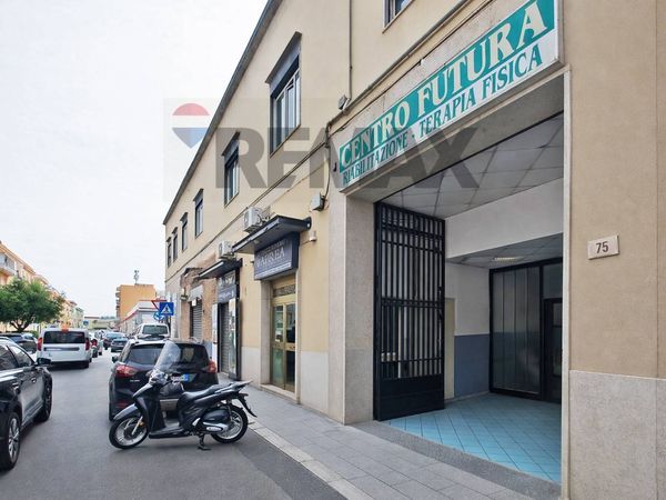 Stabile/Palazzo Poggioreale, Napoli, NA Vendita - Foto 2
