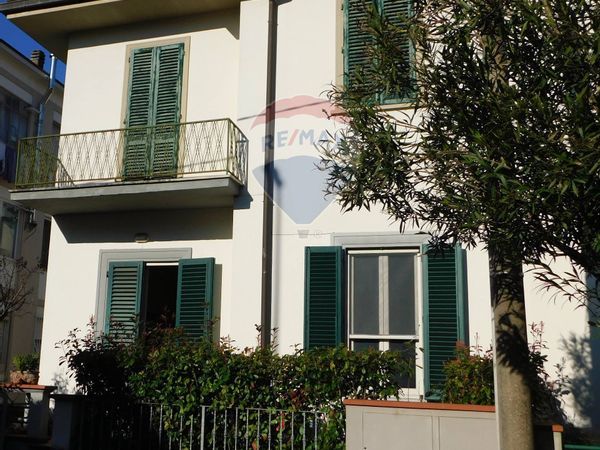 Casa Semindipendente Montecatini-Terme, PT Vendita