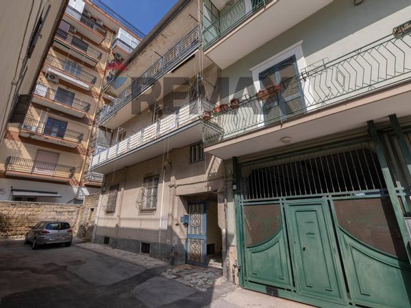 Casa Indipendente Centro, Casoria, NA Vendita