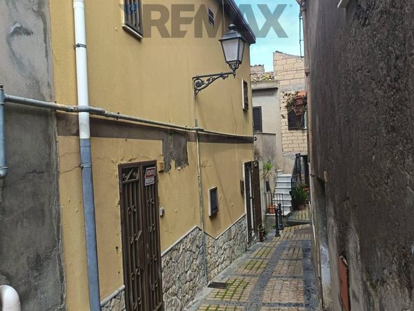Appartamento Agira, EN Vendita