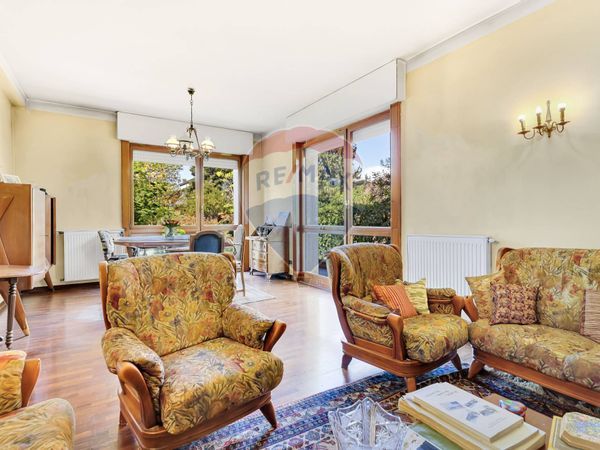 Villa singola Cassina Nuova, Bollate, MI Vendita