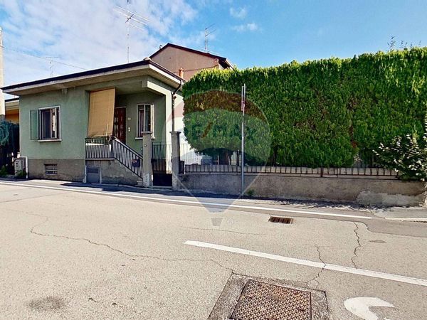 Casa Indipendente Castellanza, VA Vendita