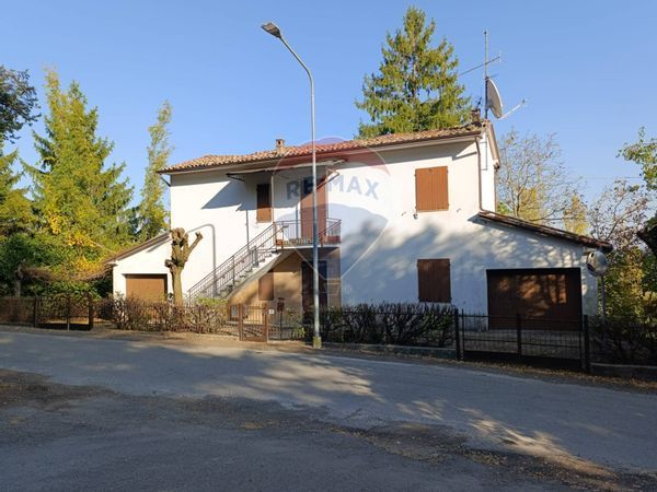 Casa Indipendente Mozzano, Neviano degli Arduini, PR Vendita - Foto 3