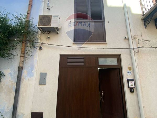 Casa Vacanze Partinico, PA Vendita